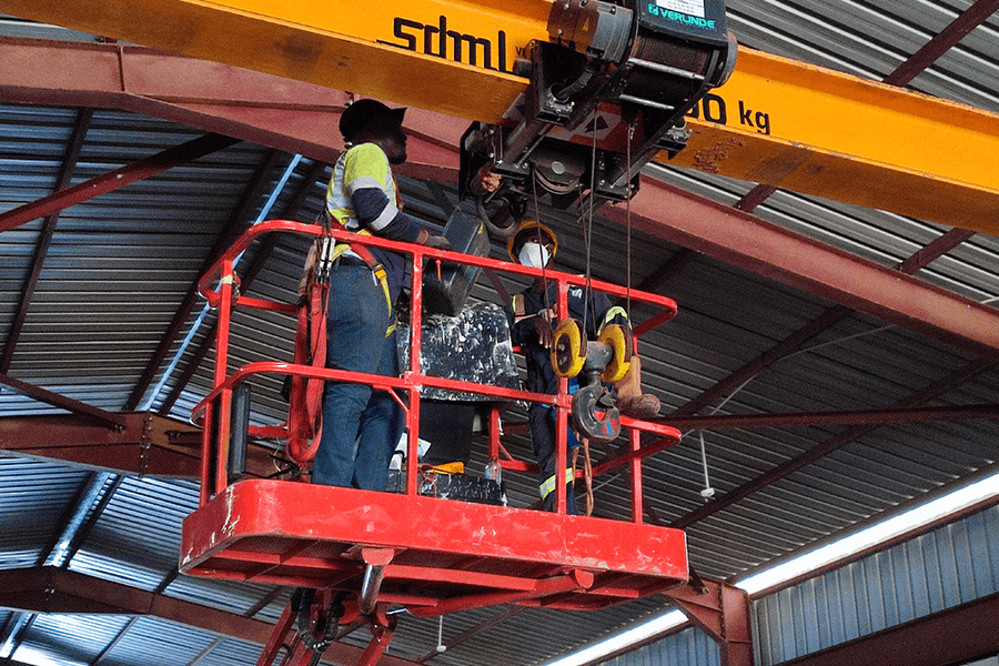 Eni Warehouse Overhead crane repairs